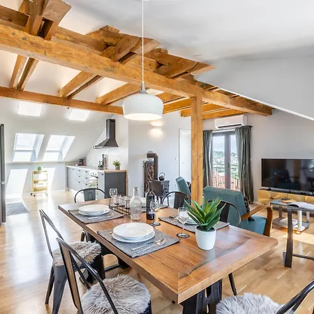 Apartment Spartium Loft Sinj